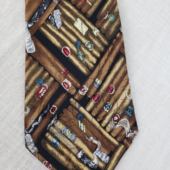 Nicole Miller Silk Tie Cigar Pattern Brown Novelty Smoking Theme 1997 Korea - Picture 2 of 6